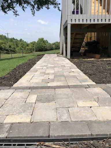 Landscaping for 3R Outdoor in West Knoxville, TN