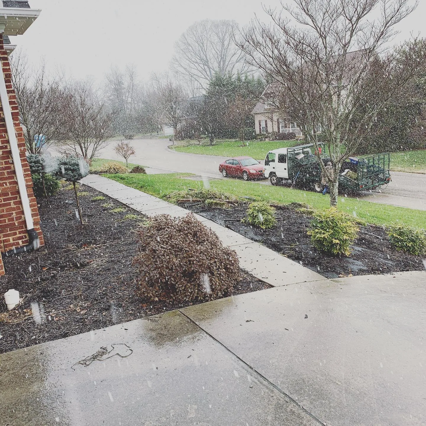Residential lawn and landscaping project by 3R Outdoor
