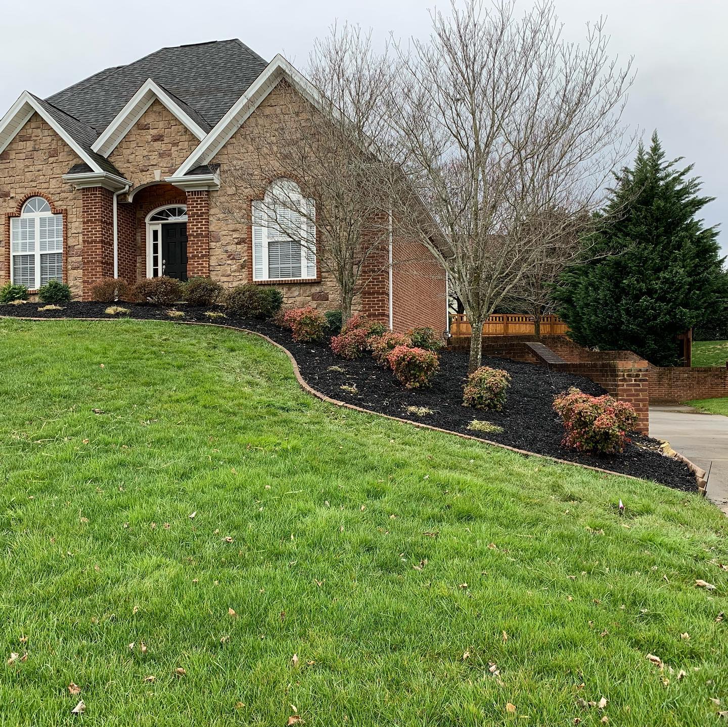 Landscaping for 3R Outdoor in West Knoxville, TN